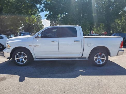 Used 2013 RAM 1500 Laramie w/ Convenience Group AWD/4WD image 4