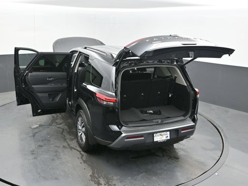 New 2026 Nissan Pathfinder SL FWD image 45