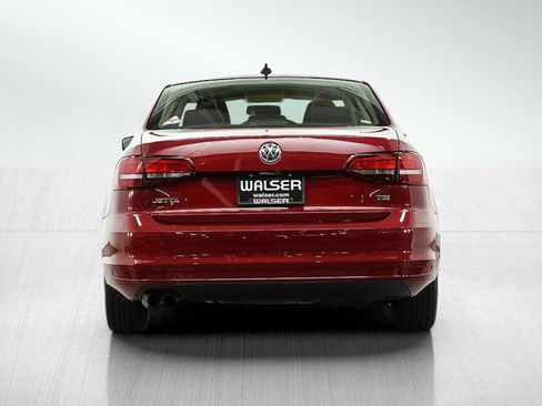 Used 2016 Volkswagen Jetta S FWD image 4