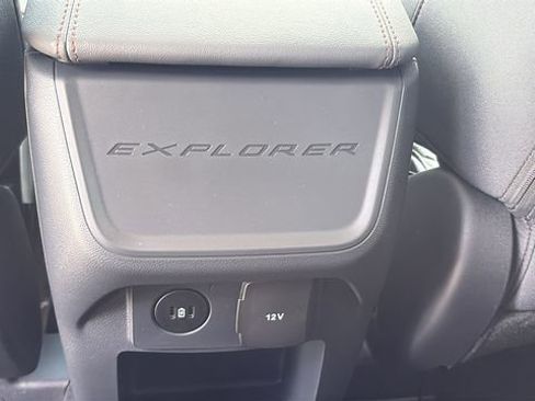 New 2026 Ford Explorer Active RWD image 16