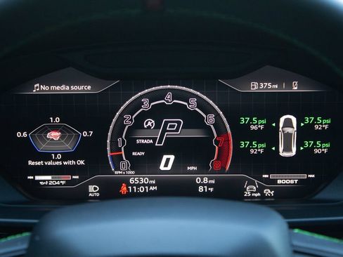 Used 2024 Lamborghini Urus Performante AWD/4WD image 15