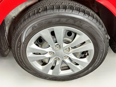 Used 2021 Kia Soul LX FWD image 11
