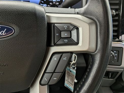 Used 2022 Ford F250 Lariat image 18