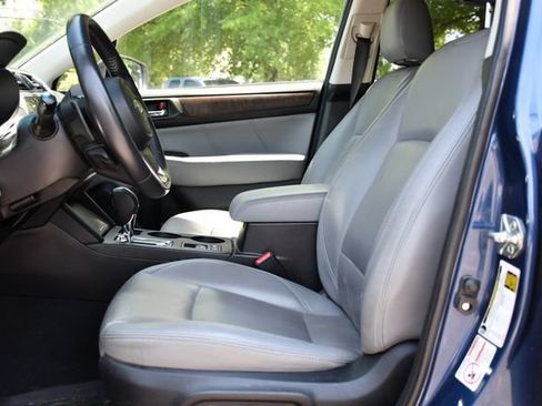 Used 2019 Subaru Outback 2.5i Limited w/ Popular Package #2 AWD/4WD image 13