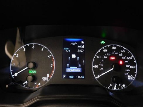 Used 2025 Toyota Corolla Cross AWD Hybrid image 38