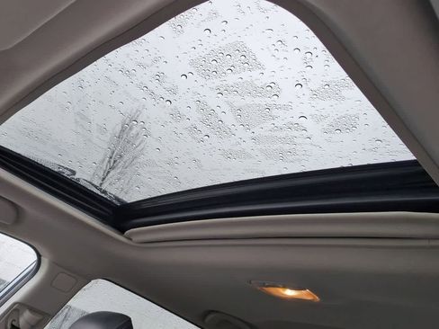 Used 2019 Subaru Outback 2.5i Limited image 18