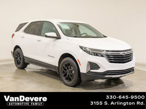 Used 2023 Chevrolet Equinox LT image 1
