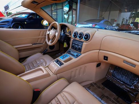 Used 2005 Ferrari 575M Maranello Superamerica image 40