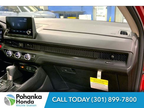 Used 2025 Honda CR-V EX image 17