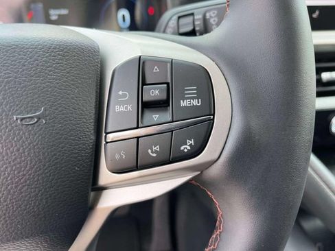 New 2026 Ford Explorer Active AWD/4WD image 28