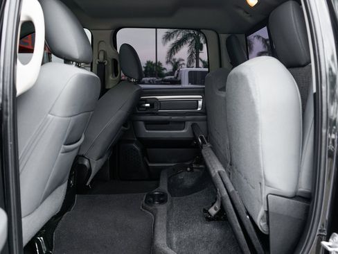 Used 2017 RAM 2500 Big Horn image 33