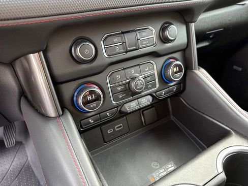 Used 2021 Chevrolet Tahoe RST w/ Luxury Package image 20