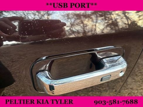 Used 2019 Ford F150 Lariat image 8