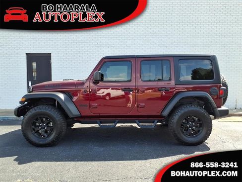 Used 2022 Jeep Wrangler Willys image 1