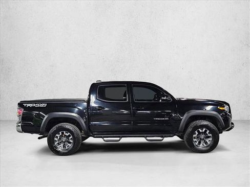 Used 2021 Toyota Tacoma TRD Off-Road image 4