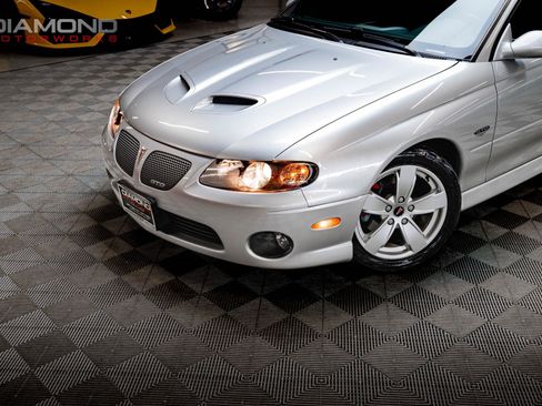 Used 2006 Pontiac GTO RWD image 9
