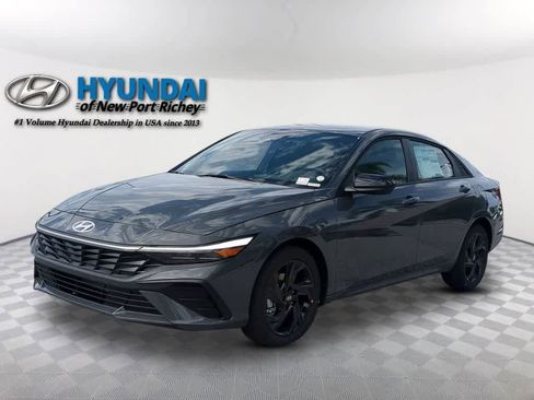 New 2026 Hyundai Elantra SEL Sport Premium FWD image 1