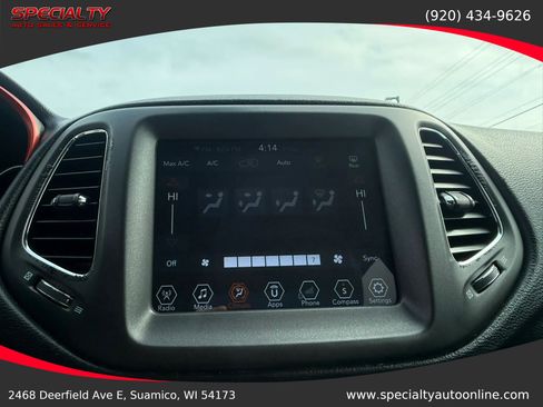 Used 2018 Jeep Compass Trailhawk AWD/4WD image 25