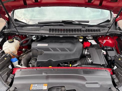 Used 2019 Ford Edge ST w/ Equipment Group 401A AWD/4WD image 8
