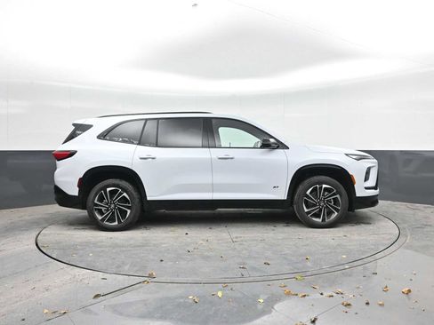 New 2026 Buick Enclave Sport Touring w/ Power Package image 8