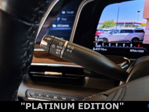 Used 2023 Cadillac Escalade ESV Sport Platinum image 44