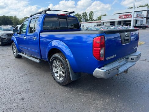 Used 2014 Nissan Frontier SV AWD/4WD image 3
