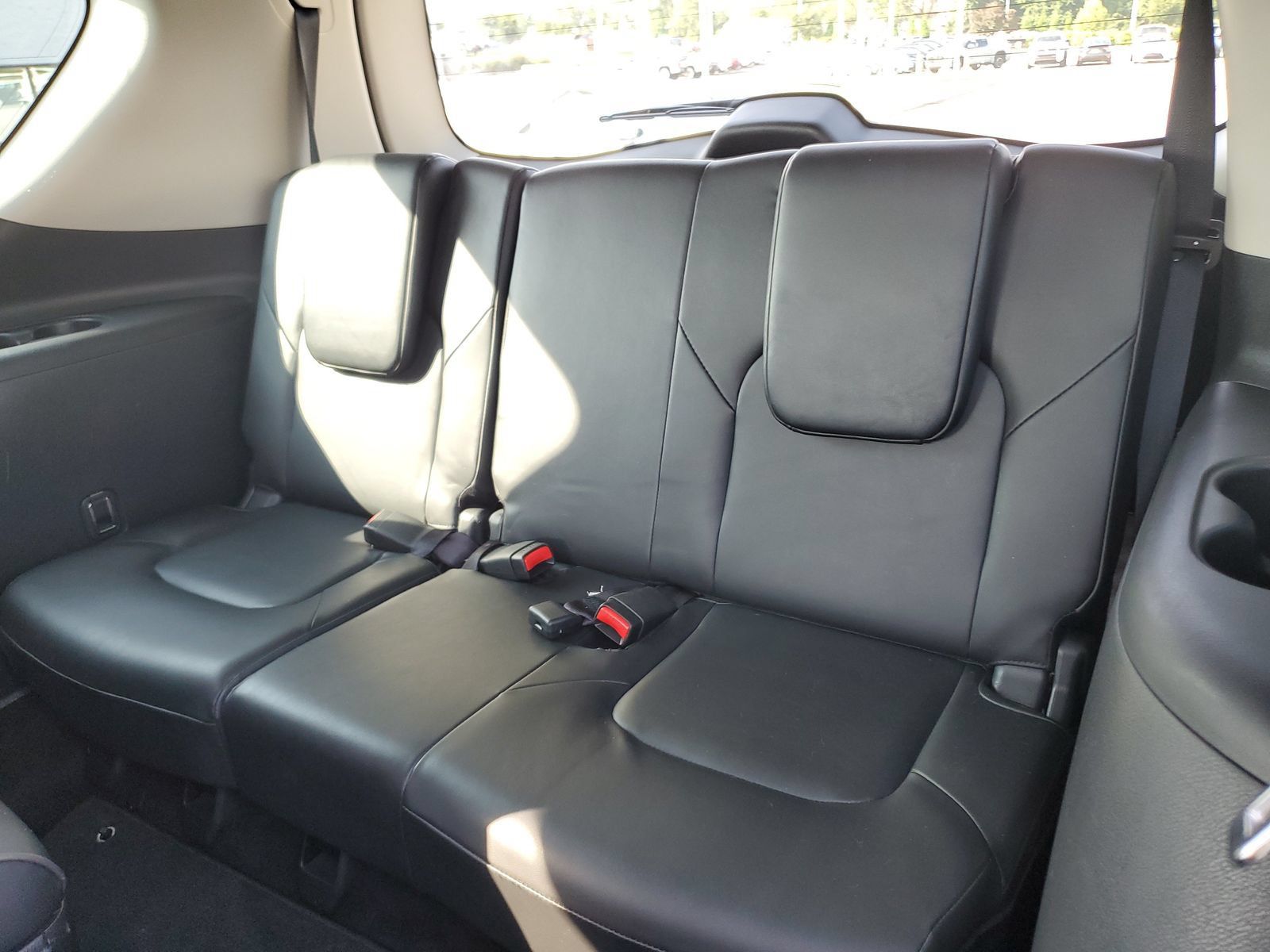 Used 2023 INFINITI QX80 Luxe w/ Cargo Package AWD/4WD image 13
