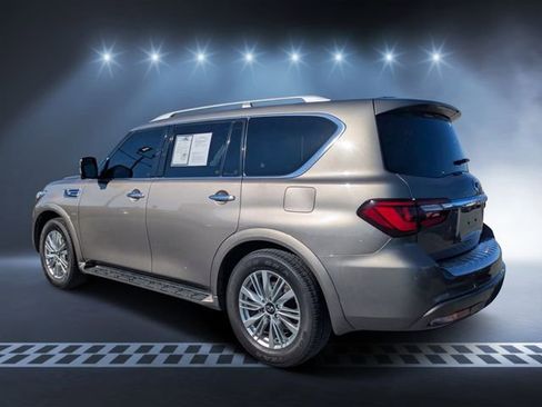 Used 2019 INFINITI QX80 Luxe image 5