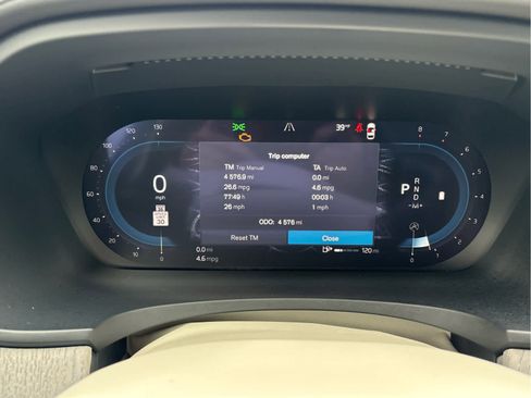 Used 2025 Volvo S90 B6 Ultra w/ Protection Package Premier image 21