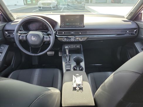 Used 2023 Honda Civic Sport image 28