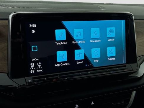 New 2026 Volkswagen Atlas SE image 16