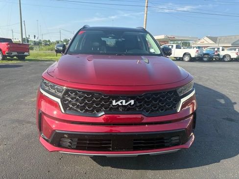 Used 2023 Kia Sorento SX AWD/4WD image 2