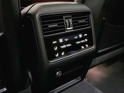 Used 2026 Porsche Cayenne S image 29