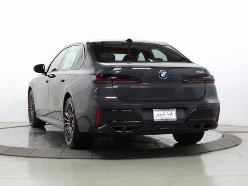 New 2026 BMW 760i xDrive w/ Executive Package AWD/4WD image 6