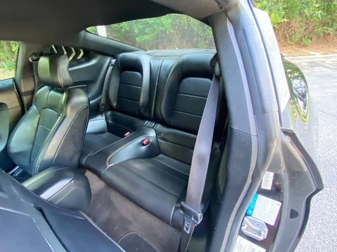 Used 2015 Ford Mustang GT Premium RWD image 42