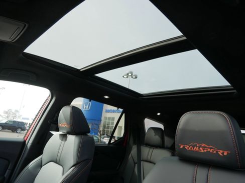New 2025 Honda Pilot TrailSport image 12