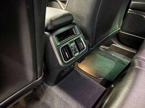 Used 2024 Maserati Grecale GT image 40