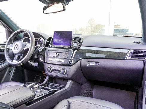 Used 2018 Mercedes-Benz GLE 350 image 14