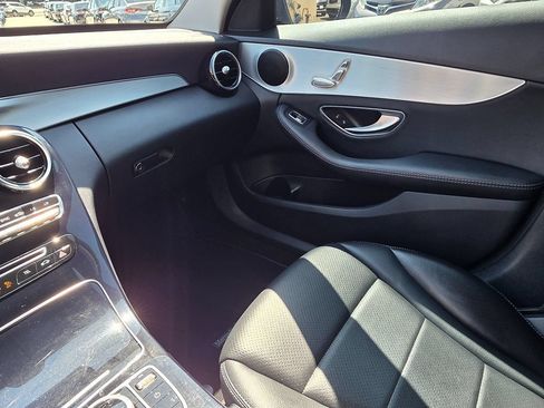 Used 2017 Mercedes-Benz C 300 Sedan image 35