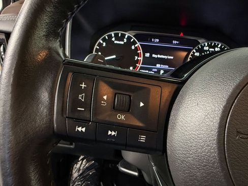 Certified 2021 Nissan Rogue SL w/ Premium Package AWD/4WD image 34