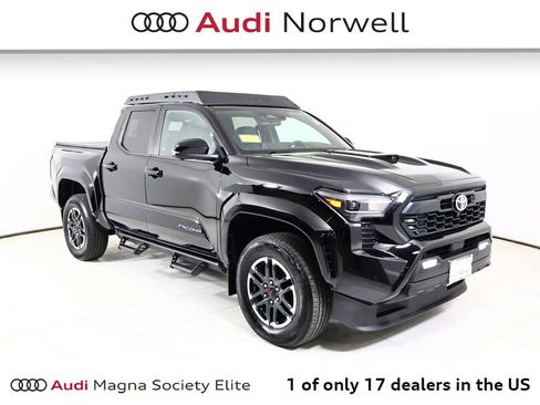 Used 2024 Toyota Tacoma TRD Sport w/ TRD Sport Premium Package AWD/4WD image 1