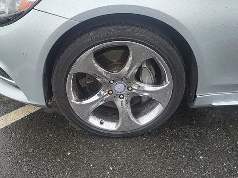 Used 2014 Mercedes-Benz S 550 Sedan image 2