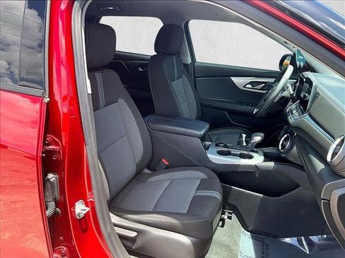 Used 2023 Chevrolet Blazer LT FWD image 9