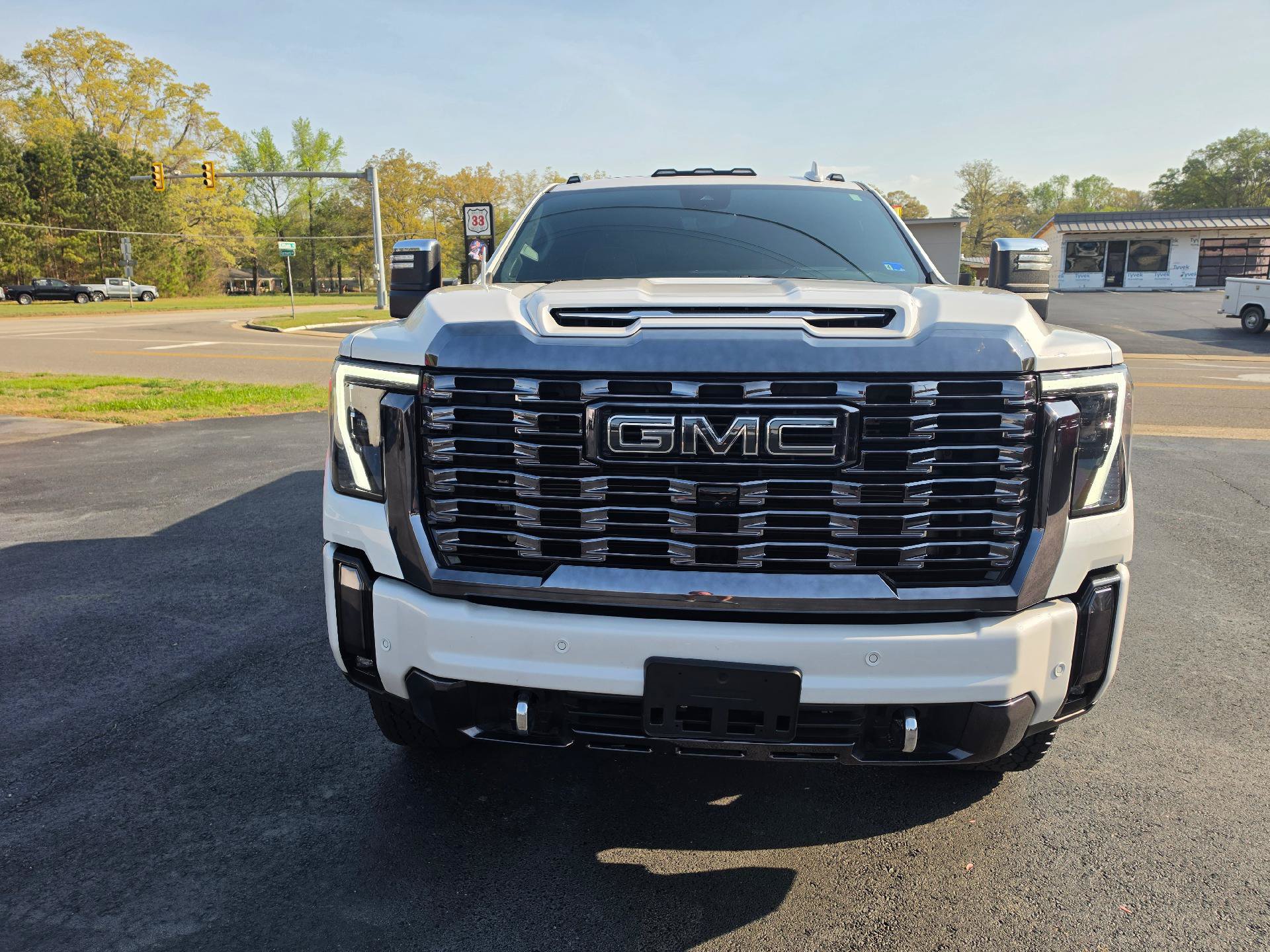 Used 2024 GMC Sierra 2500 Denali Ultimate AWD/4WD image 6