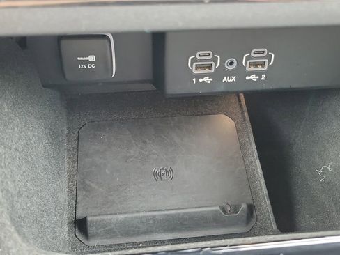Used 2022 Jeep Wagoneer Series III AWD/4WD image 19