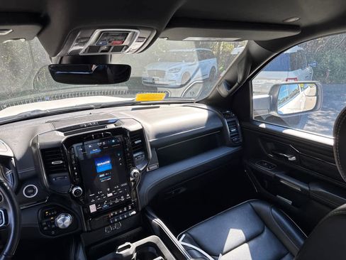 Used 2023 RAM 1500 Limited w/ Body Color Bumper Group image 34