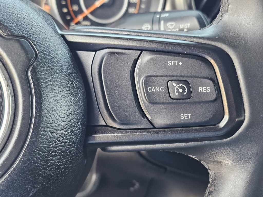 Used 2018 Jeep Wrangler Unlimited Sport S AWD/4WD image 20