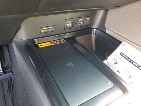 New 2026 Toyota Camry SE w/ Convenience Package FWD image 18