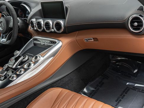 Used 2016 Mercedes-Benz AMG GT S image 14