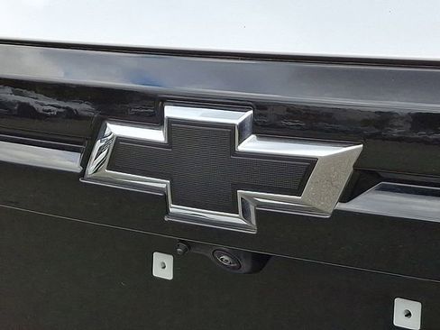 Used 2024 Chevrolet Traverse RS w/ LPO, Floor Liner Package image 33